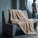 Velvafur Throw Chair