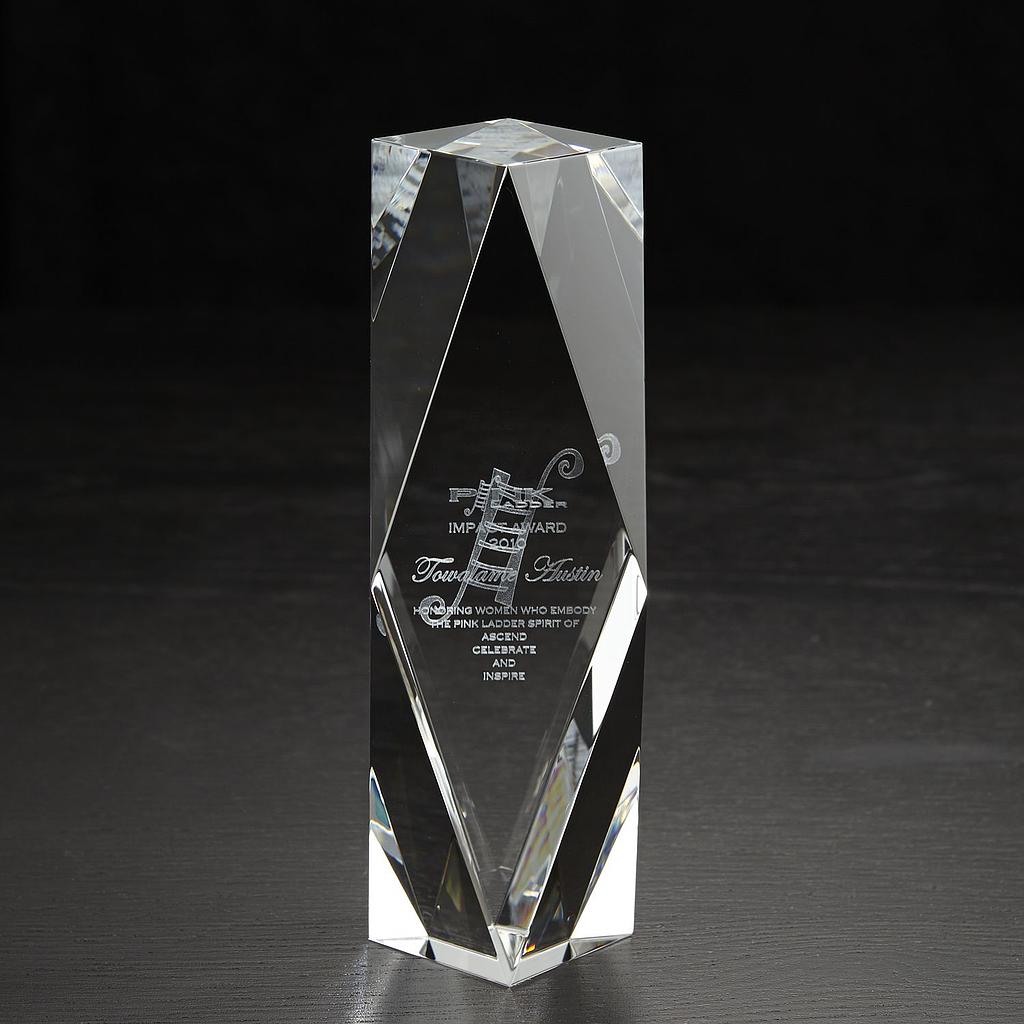 [IC3D028] Medium Chairmans 3D Crystal Award